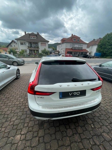 Volvo V90 Cross Country Pro AWD foto 3