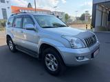 Toyota Land Cruiser 3.0 D-4D Travel*LEDER*SITZHEIZUNG - gebrauchte Toyota Land Cruiser aus dem Jahr 2005