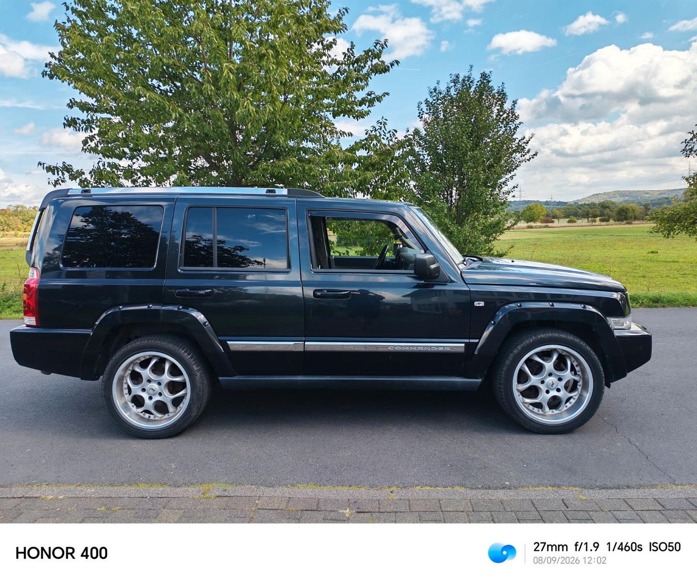 Jeep Commander 2010 — photo 6