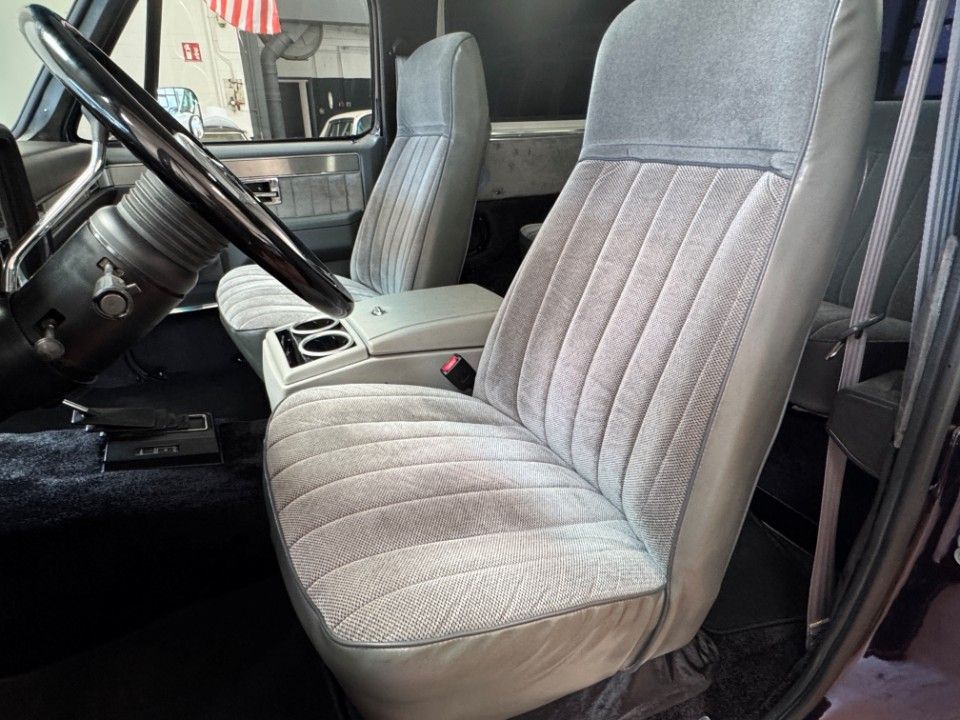 Fahrzeugabbildung Chevrolet Blazer K5 4X4 5.0 V8 Silverado FRAME OFF