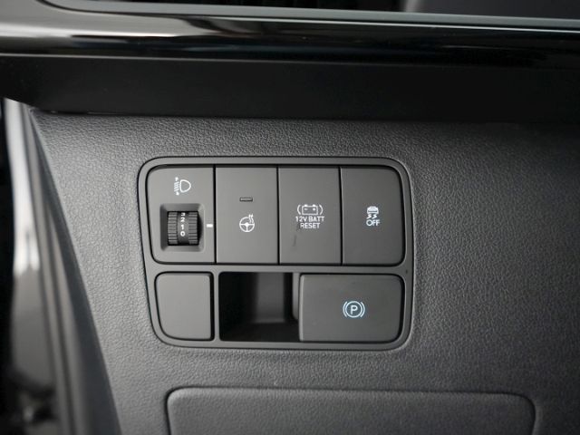 STARIA HEV PRIME AT 9-SITZER+VOLL LED+360 GRAD K