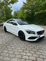 Mercedes-Benz CLA 180 - AMG Line LED PANO Navi Night - Mercedes-Benz CLA 180 in Stuttgart