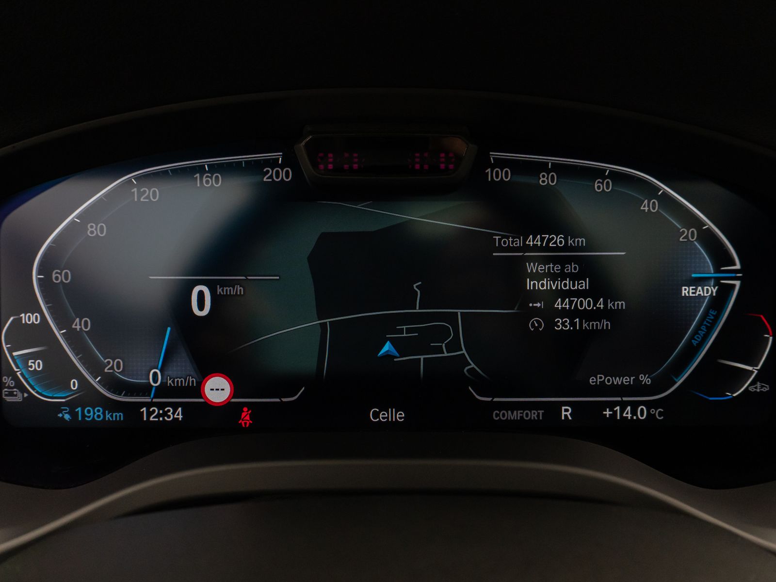 Fahrzeugabbildung BMW iX3 Impressive Panorama 360°HUD DAB H/K AHK Komf