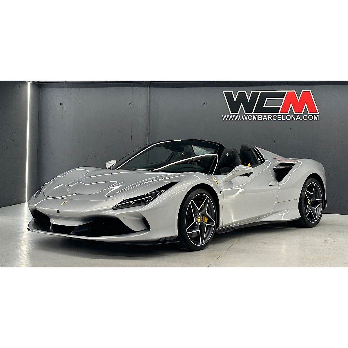 Ferrari F8 SPIDER "5.000 KM" FERRARI WARRANTY imagem 3