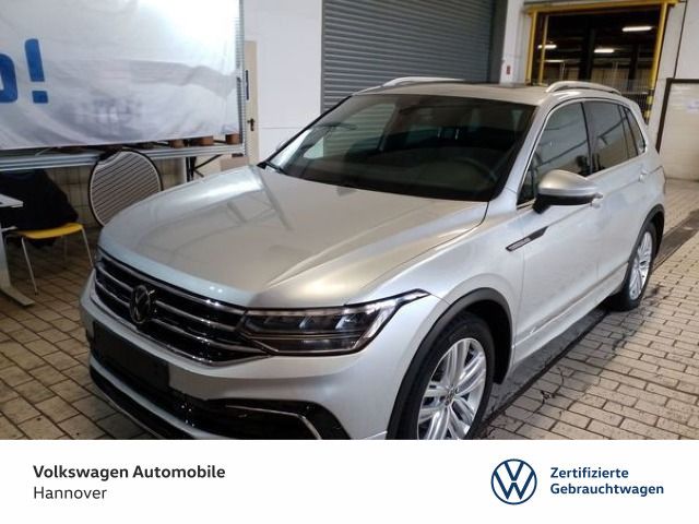 Volkswagen Tiguan 1.5 TSI DSG R-Line Navi Sthzg Pano 20LM K