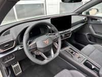 CUPRA Leon ST VZ 2.0 TSI  DSG 4D PANO AHK MATRIX 5JGAR bei Autohaus Landmann & Maier OHG
