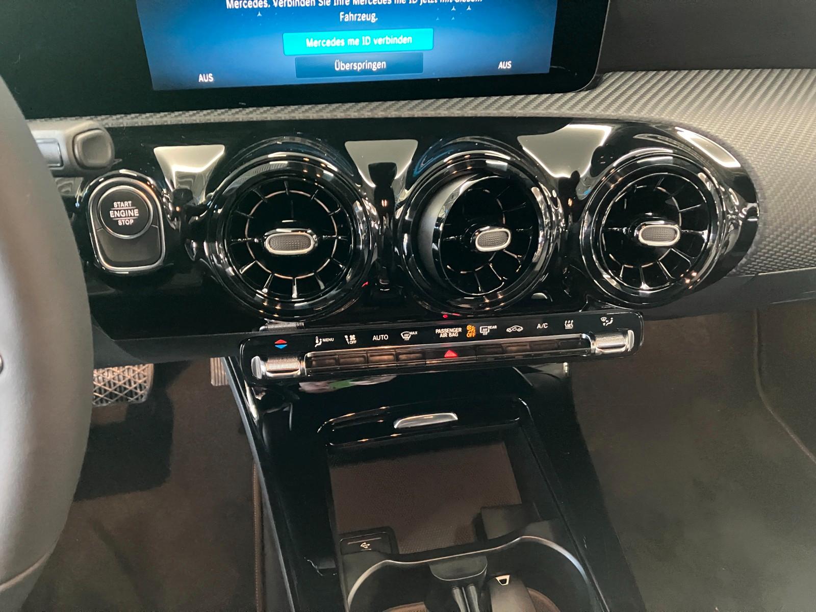 Mercedes-Benz A 250 A A 250 e