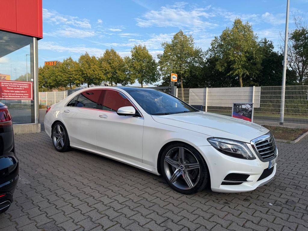Image of Mercedes-Benz S 560