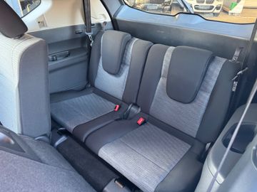 Nissan X-Trail - 12