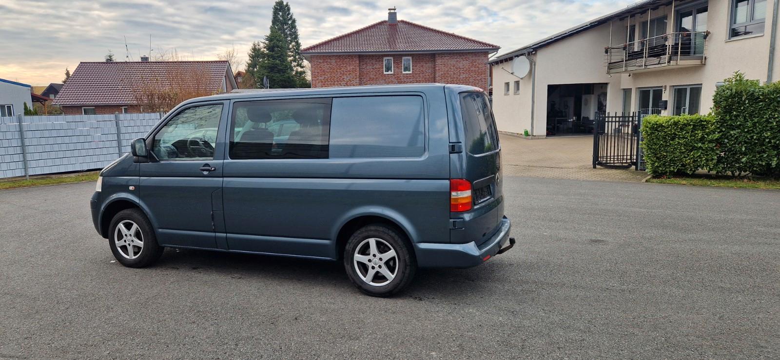 Volkswagen T5Transp. Kasten-Kombi 5 Sitze AHK Klima 1 Hand