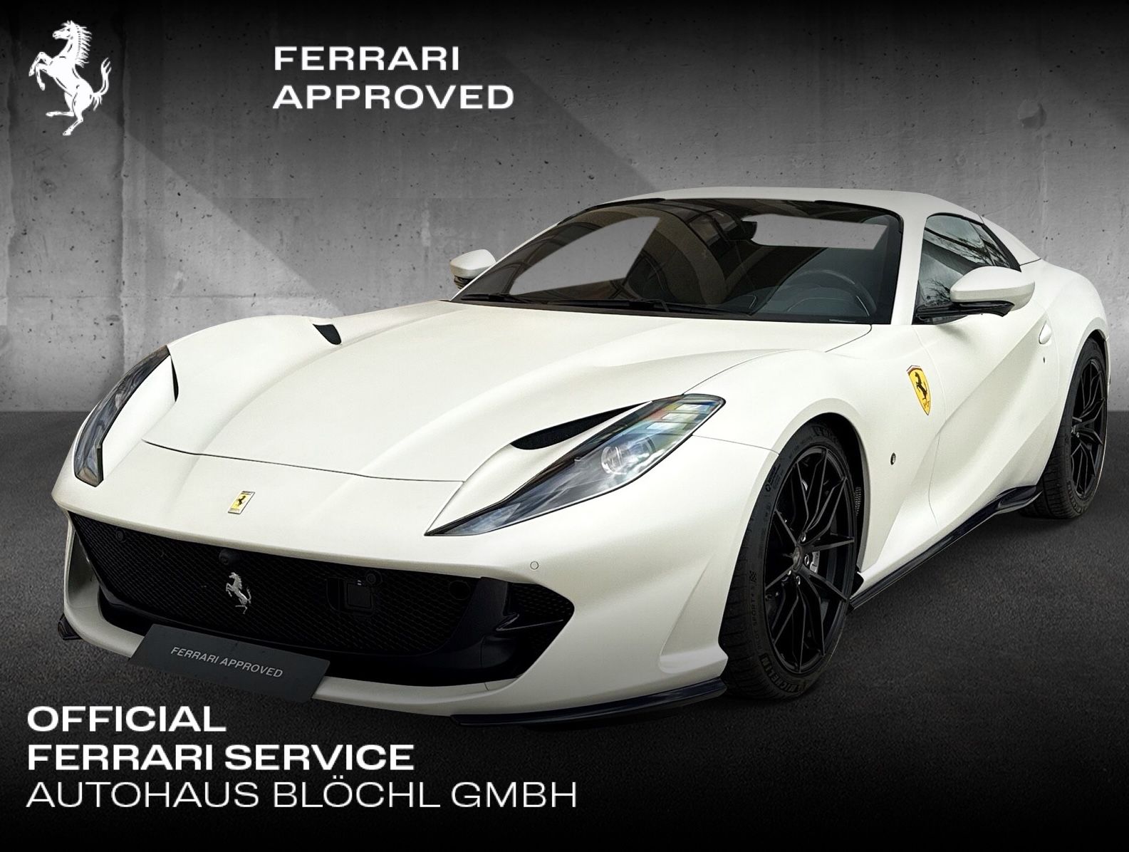 FERRARI 812