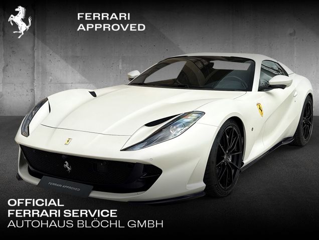 FERRARI 812