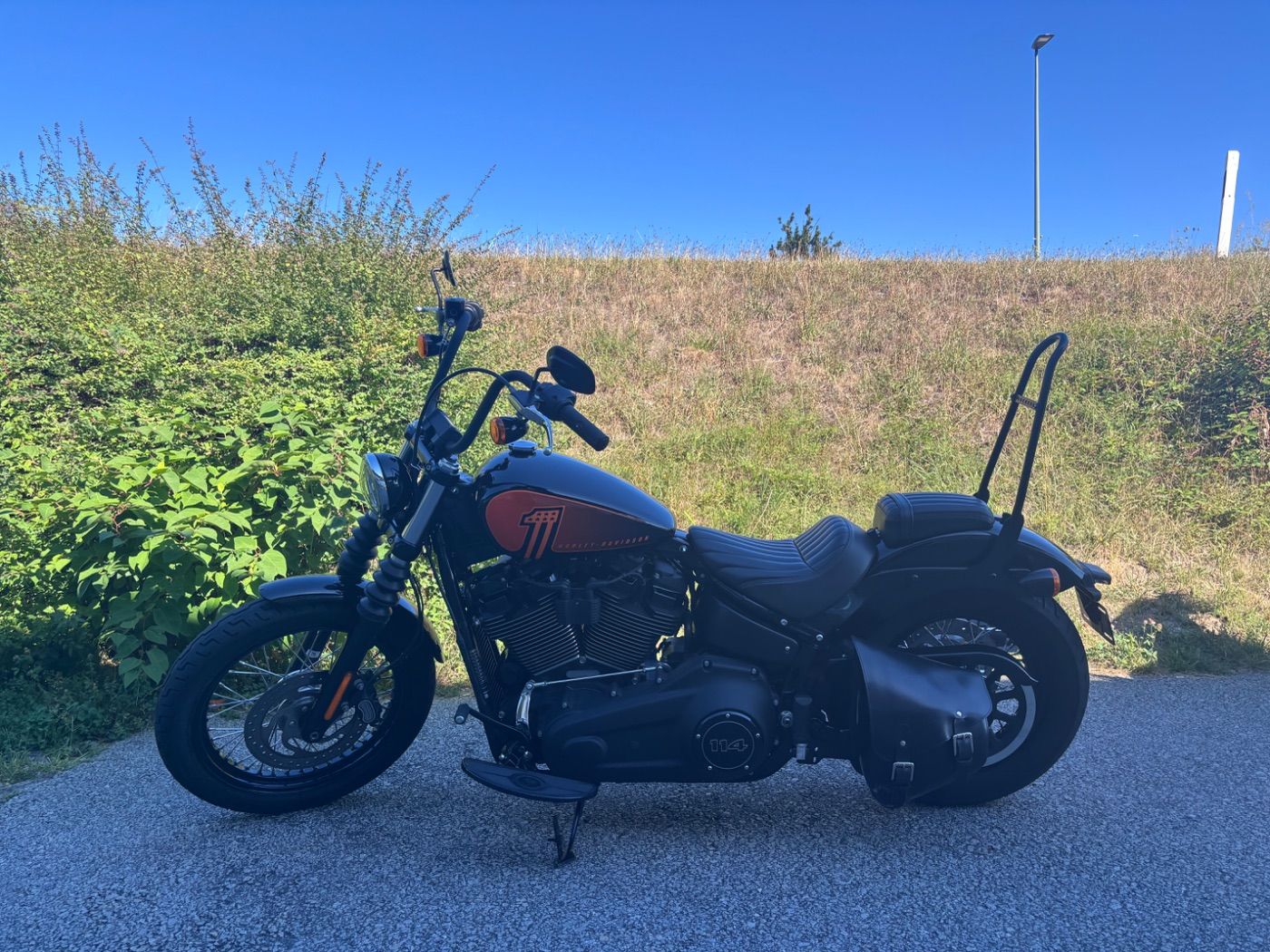 Fahrzeugabbildung Harley-Davidson Street Bob 114