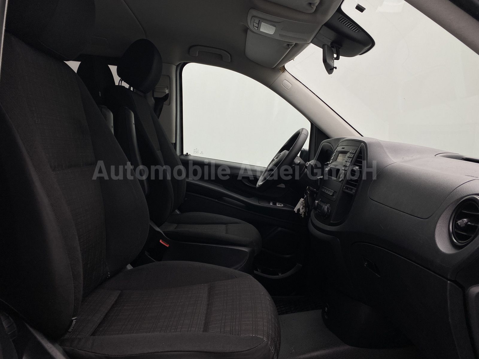 Fahrzeugabbildung Mercedes-Benz Vito Tourer Extralang 116 Aut. *2x KLIMA* (5248)
