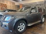 Nissan Pathfinder 2.5 dCi Sport - Nissan Pathfinder Kombi Gebrauchtwagen