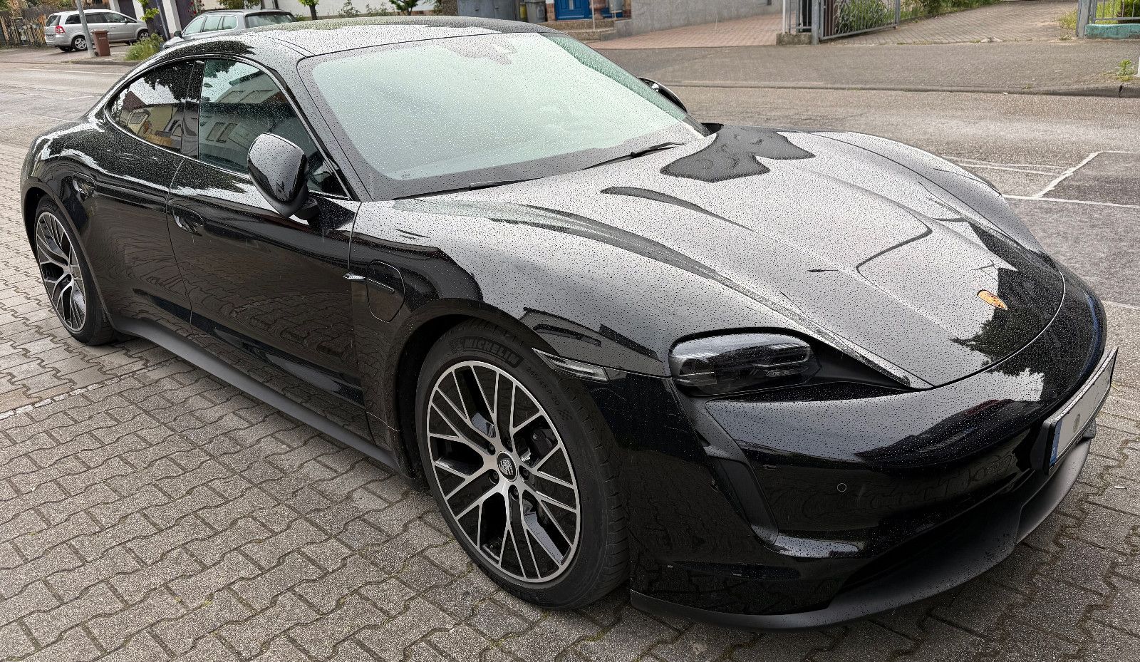 PORSCHE Porsche Taycan | Performance Plus