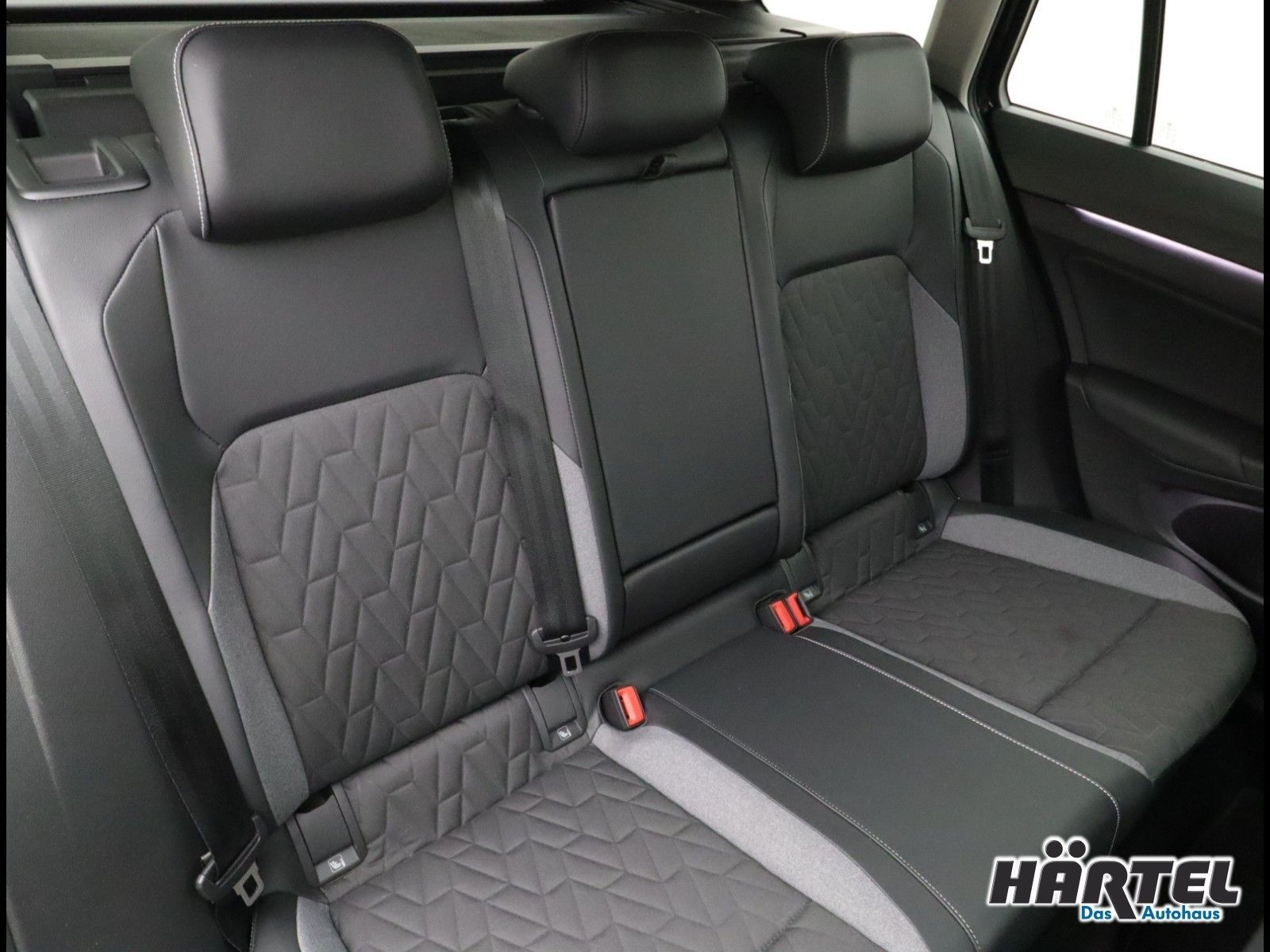Volkswagen Golf - Bild 8