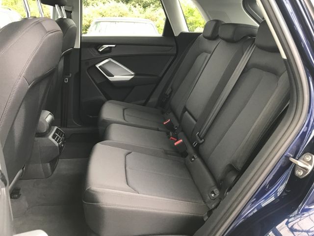 Audi Q3 S-TRONIC*AHZV*LED*MMI+*PDC*SHZ*KLIMAAUTO foto 13