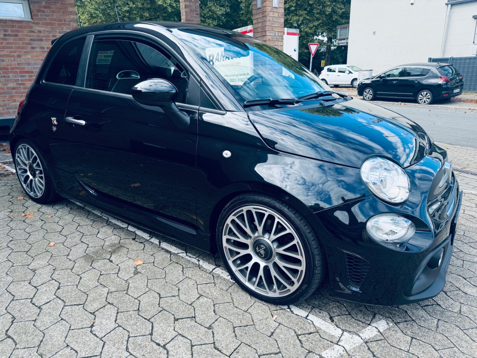 Abarth 595 Automatik  NAVI / XENON/  1.HAND