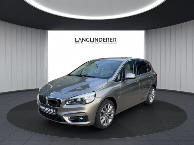 BMW 218d Active Tourer LuxuryLine Parkassistent