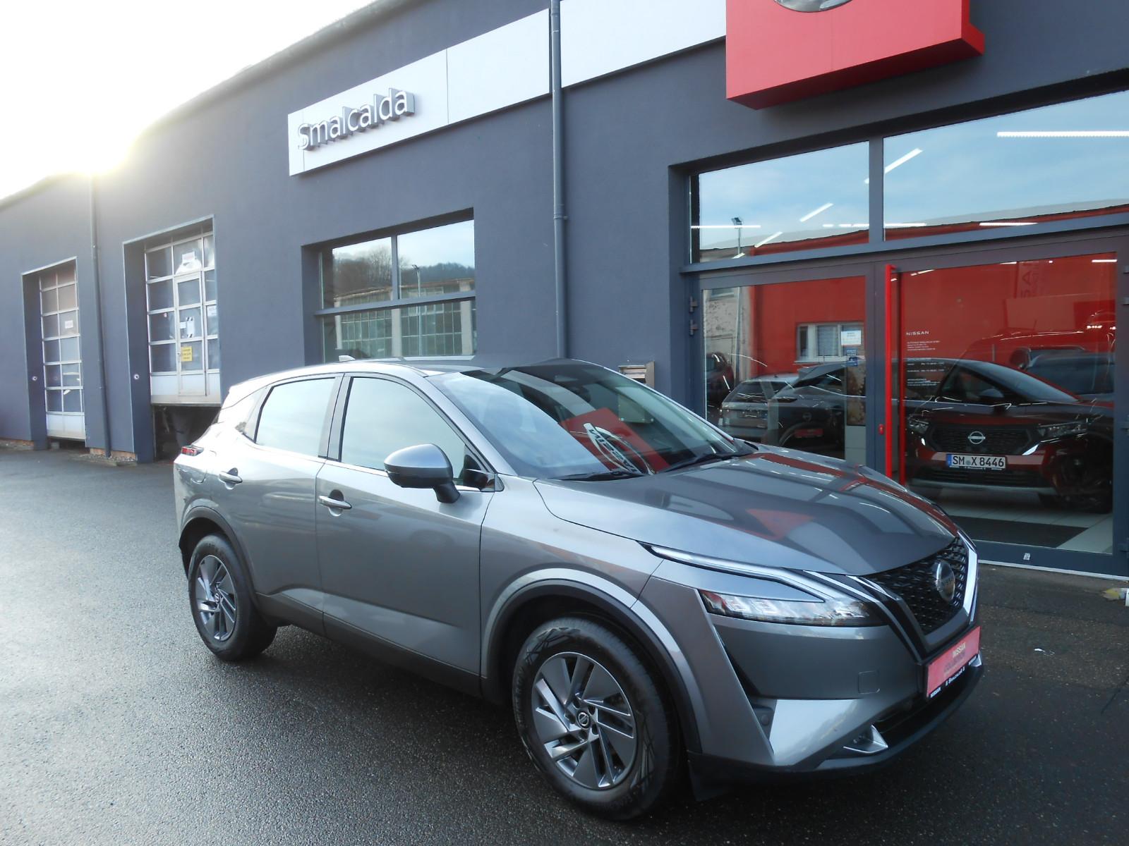 Nissan Qashqai Acenta*WINTERPAKET*NAVI*WINTERRÄDER