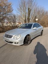 Mercedes-Benz Mercedes Benz CLK 220 CDI - gebrauchte Mercedes-Benz CLK 220 aus dem Jahr 2007