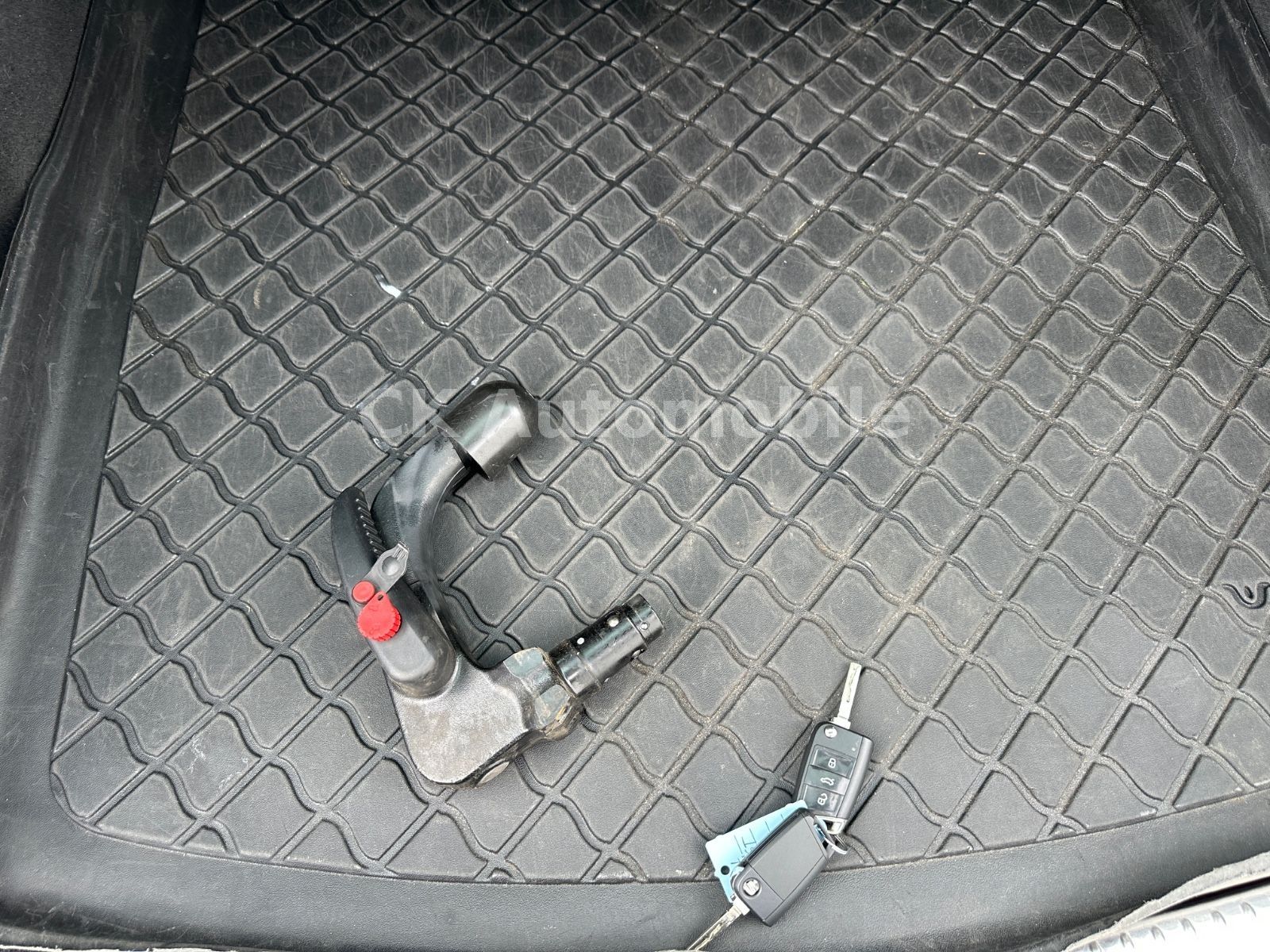 Fahrzeugabbildung SEAT Leon ST Style Automatik/Navi/Pano/Klimaa/LED/AHK