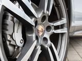 Porsche Wunderschöner Cayenne S 2014 - Porsche Cayenne Gebrauchtwagen in Frankfurt