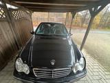 Mercedes-Benz Mercedes Benz C Klasse w203 220 cdi - Mercedes-Benz 220: Klasse W220