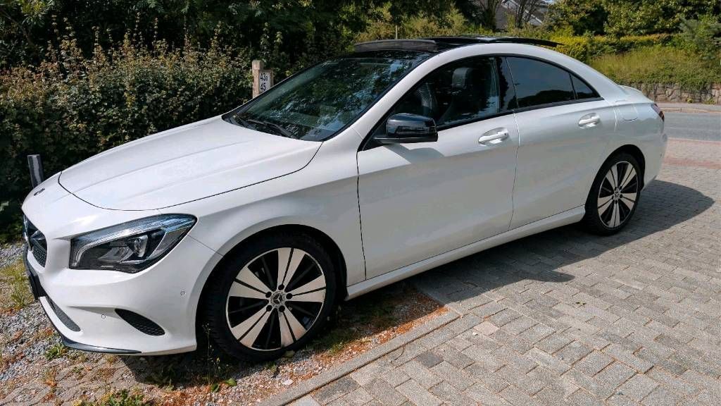 MERCEDES-BENZ Mercedes CLA 200