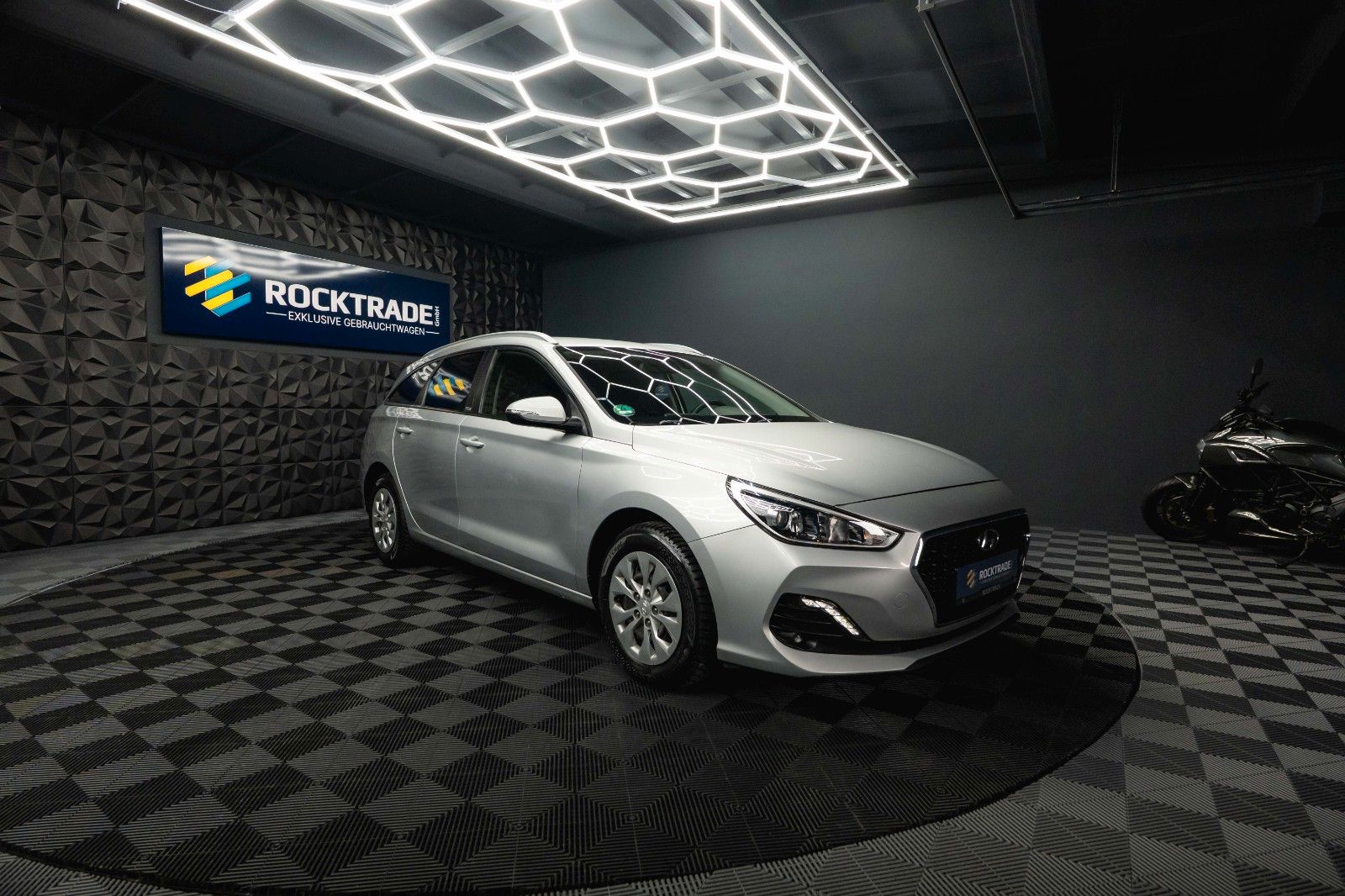 Fahrzeugabbildung Hyundai i30 cw Select Sport *1.Hand*Top Zustand*Klima*