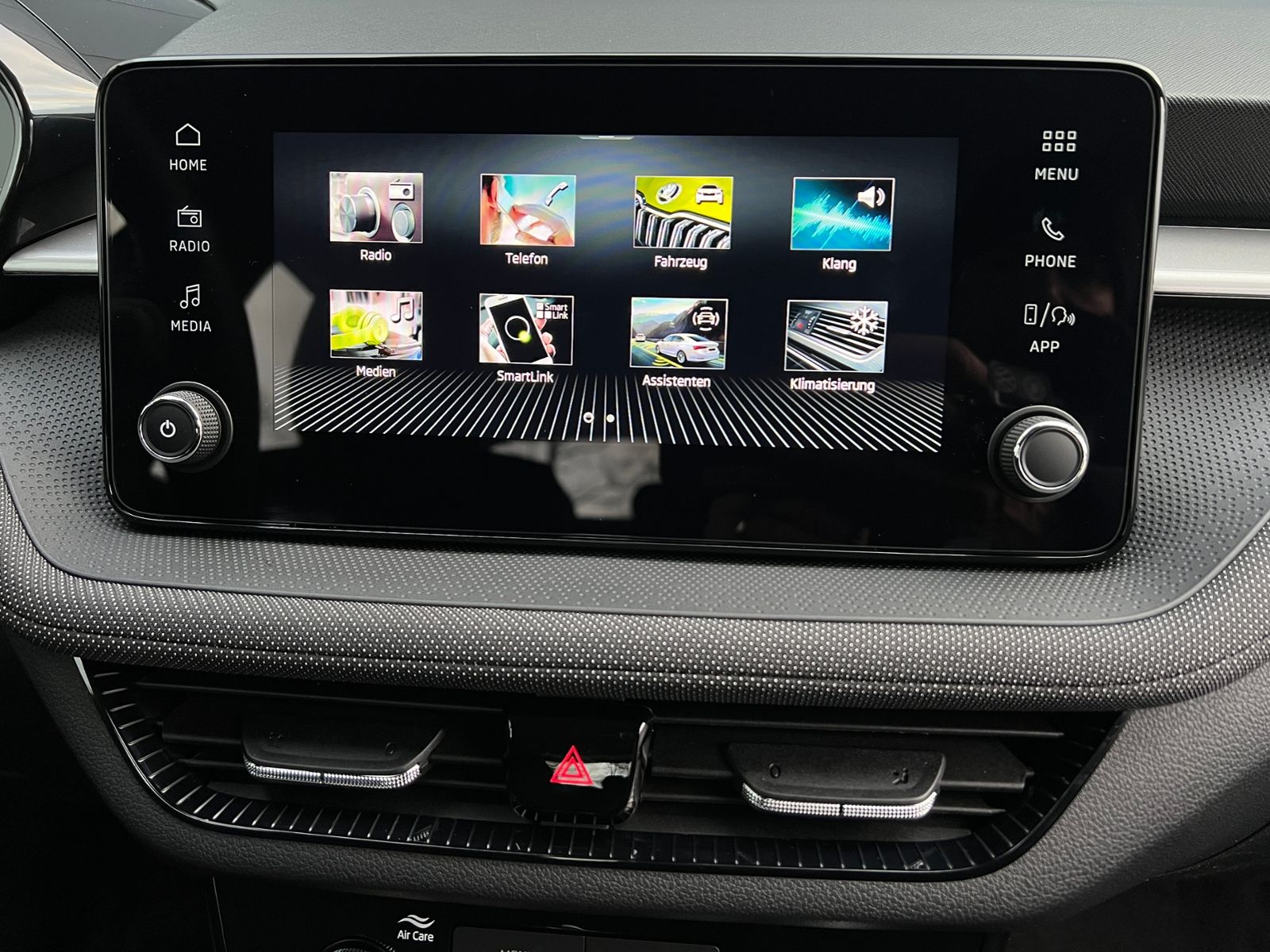 Fahrzeugabbildung SKODA Fabia Selection Edition 130 1.0 TSI DSG *Garanti