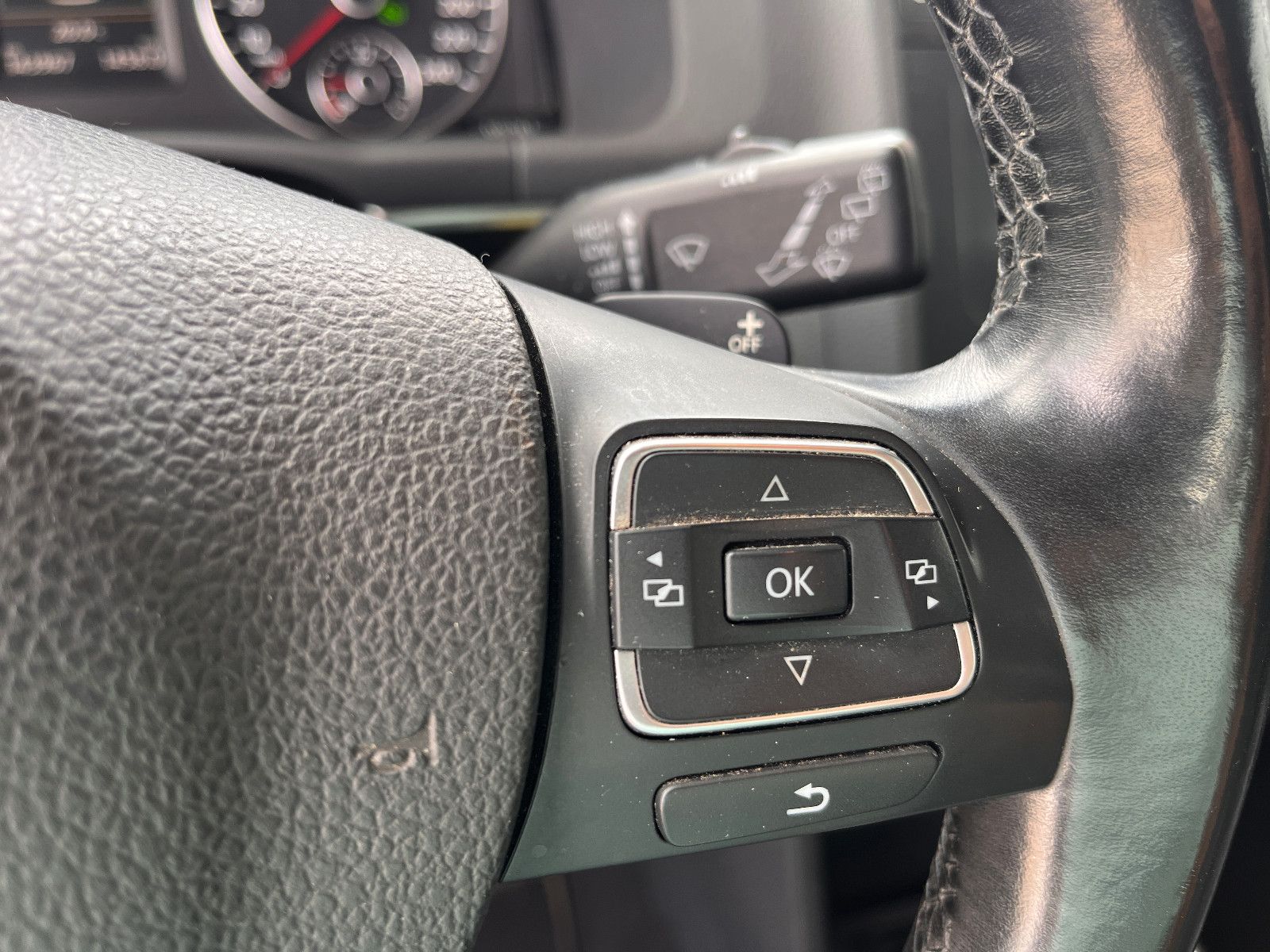 Fahrzeugabbildung Volkswagen Touran Highline BMT 2.0 TDi DSG