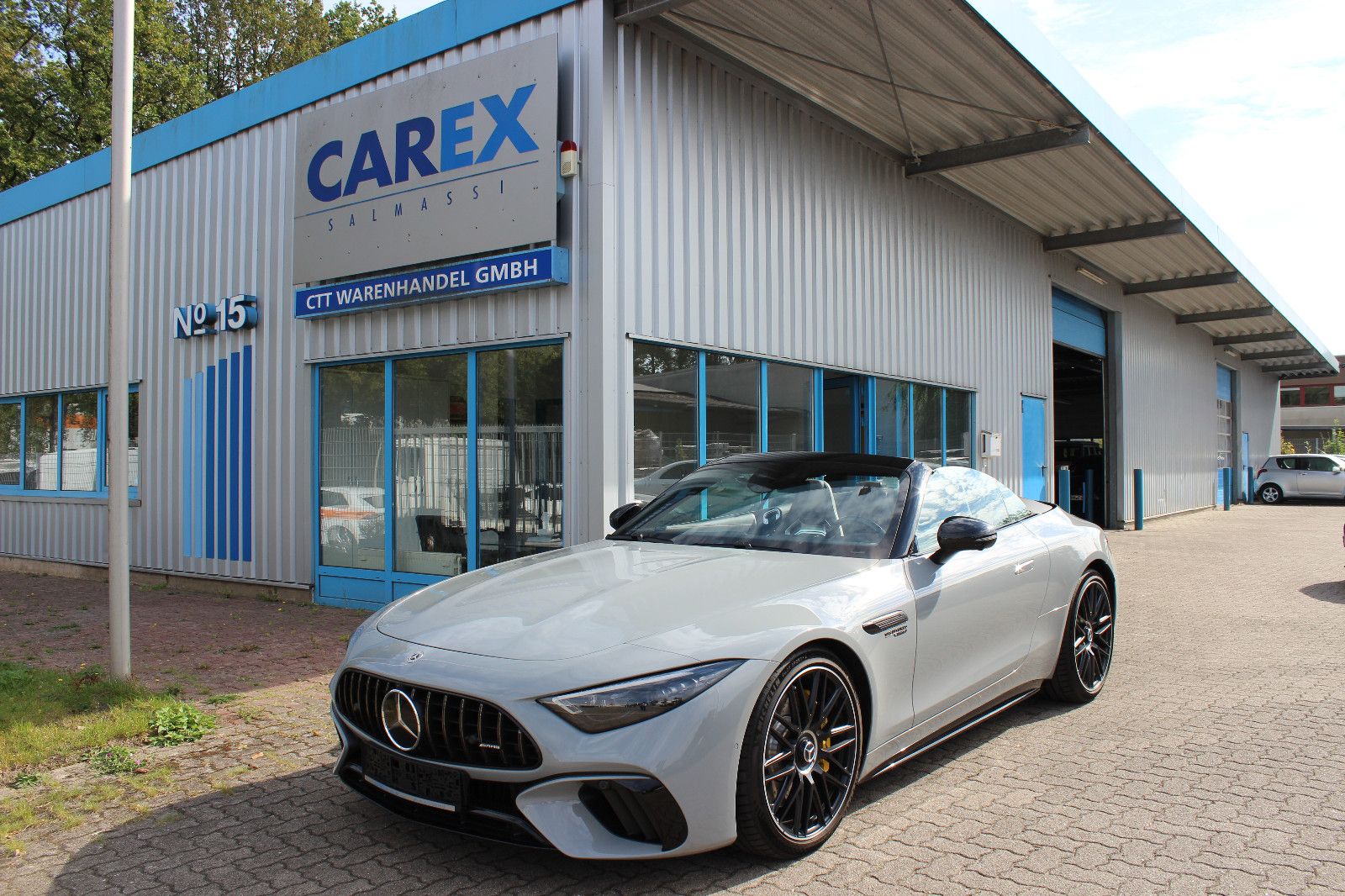 Fahrzeugabbildung Mercedes-Benz SL 63 AMG *PREMIUM PLUS* *LIFTING* *CARBON*