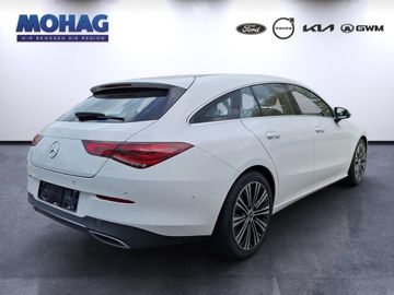 Mercedes CLA 180 Shooting Brake - 3