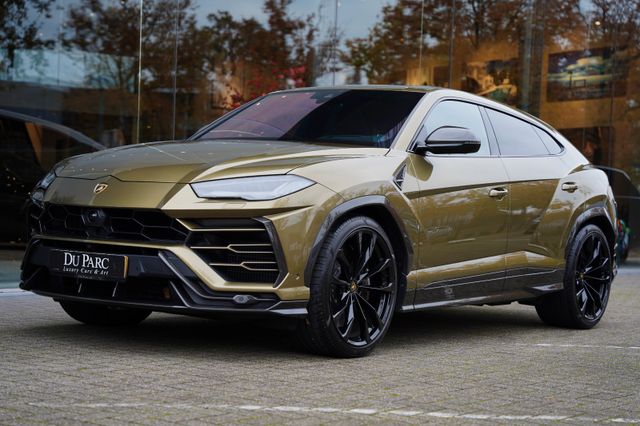 Lamborghini Urus 4.0 V8 ORIGINAL COLOUR VERDE GEA