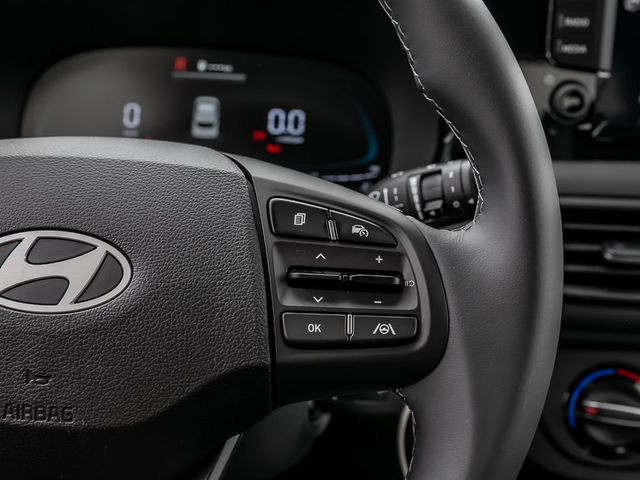 Hyundai i10 1.0 Select Navi Spurhalteassistent Kamera