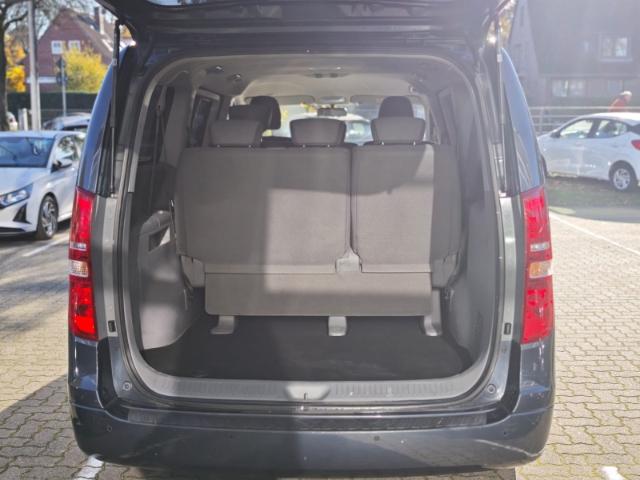 Hyundai H-1 HYUNDAI Family Automatik Navi 2.5 CRDI 170PS