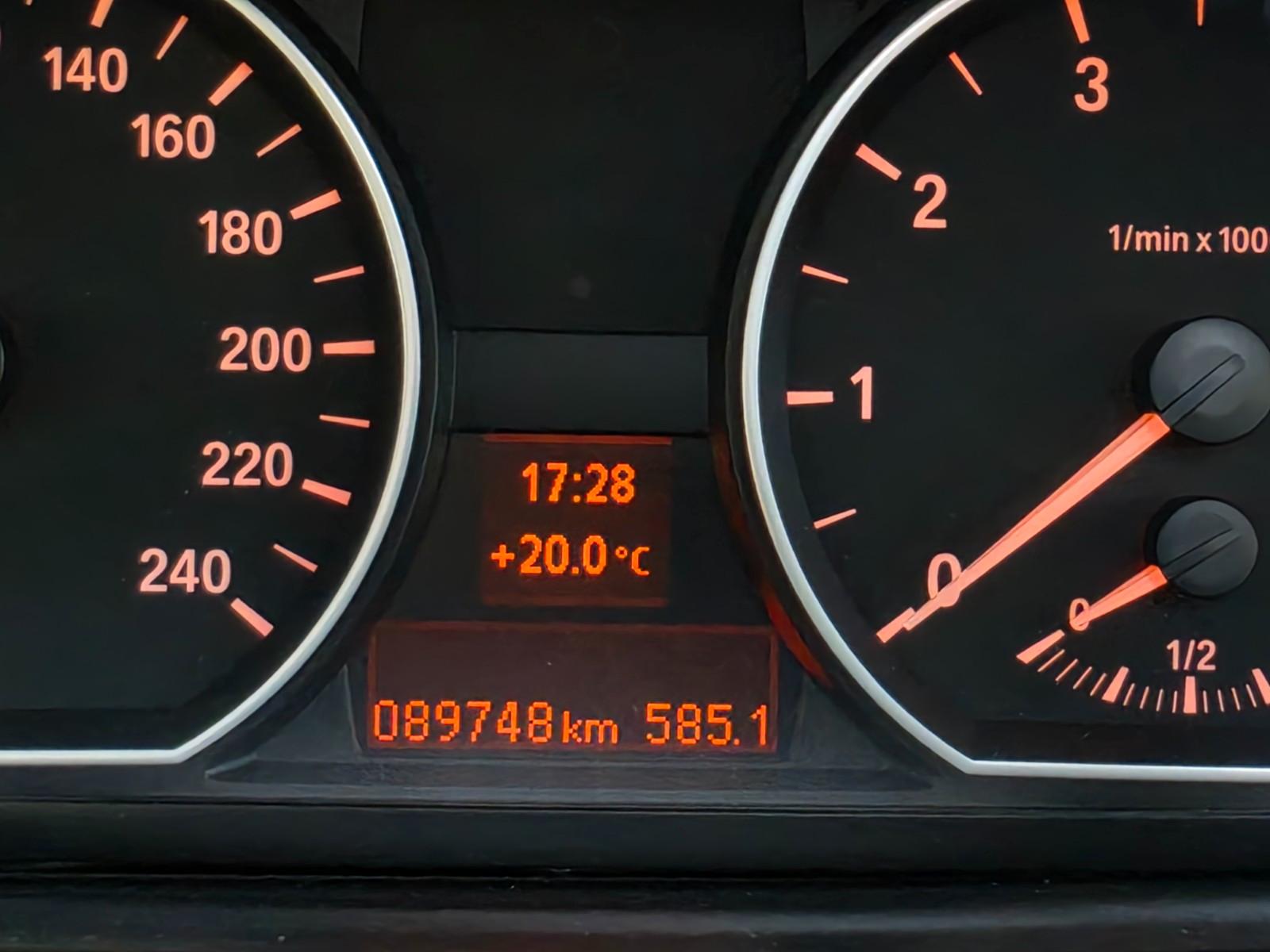 BMW 118i Cabrio M-Sport LEDER/Navi-BMW/PDC/1.Hand