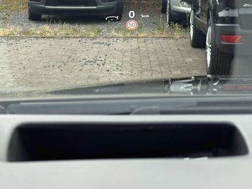 Opel Insignia - 10