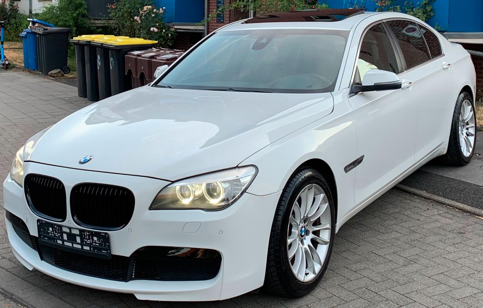 BMW 730d M Sportpaket Individual *HUD-SDACH-SoftCl*