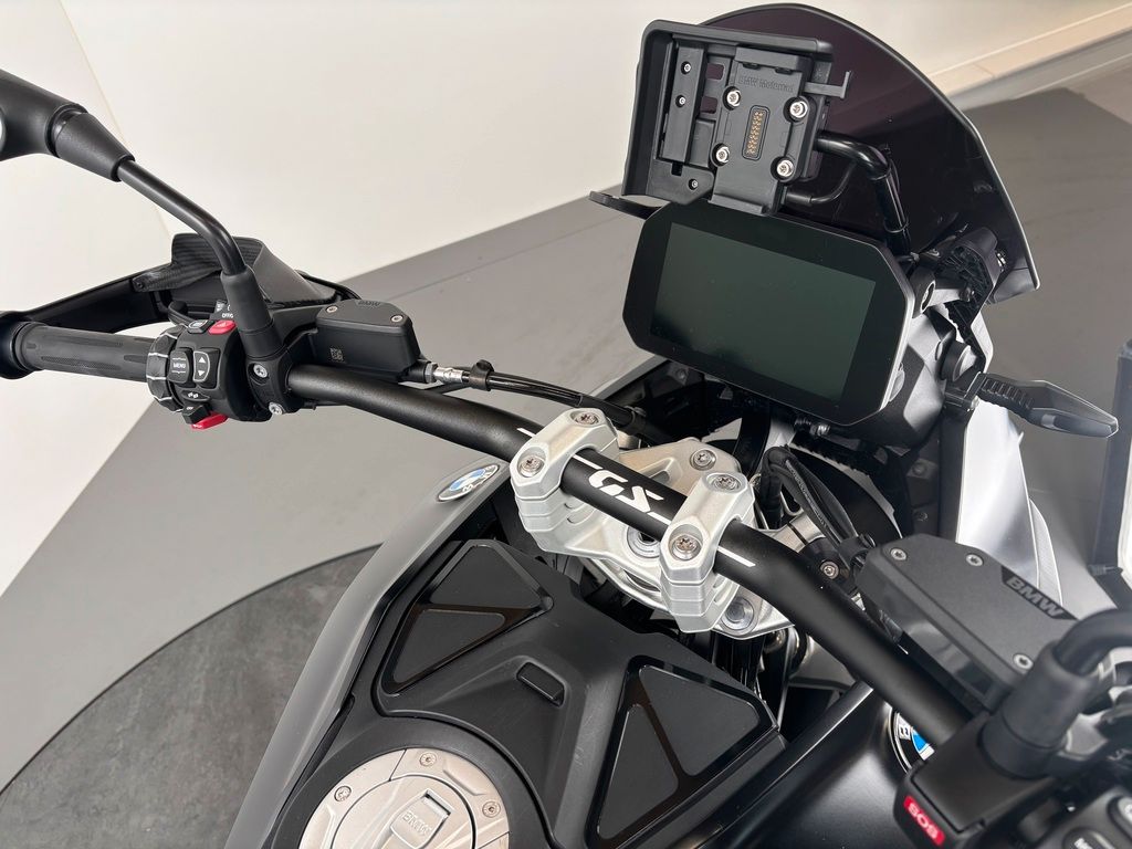 Fahrzeugabbildung BMW R1300 GS *HP-CORSE *VIEL ZUBEHÖR *TOP-ZUSTAND
