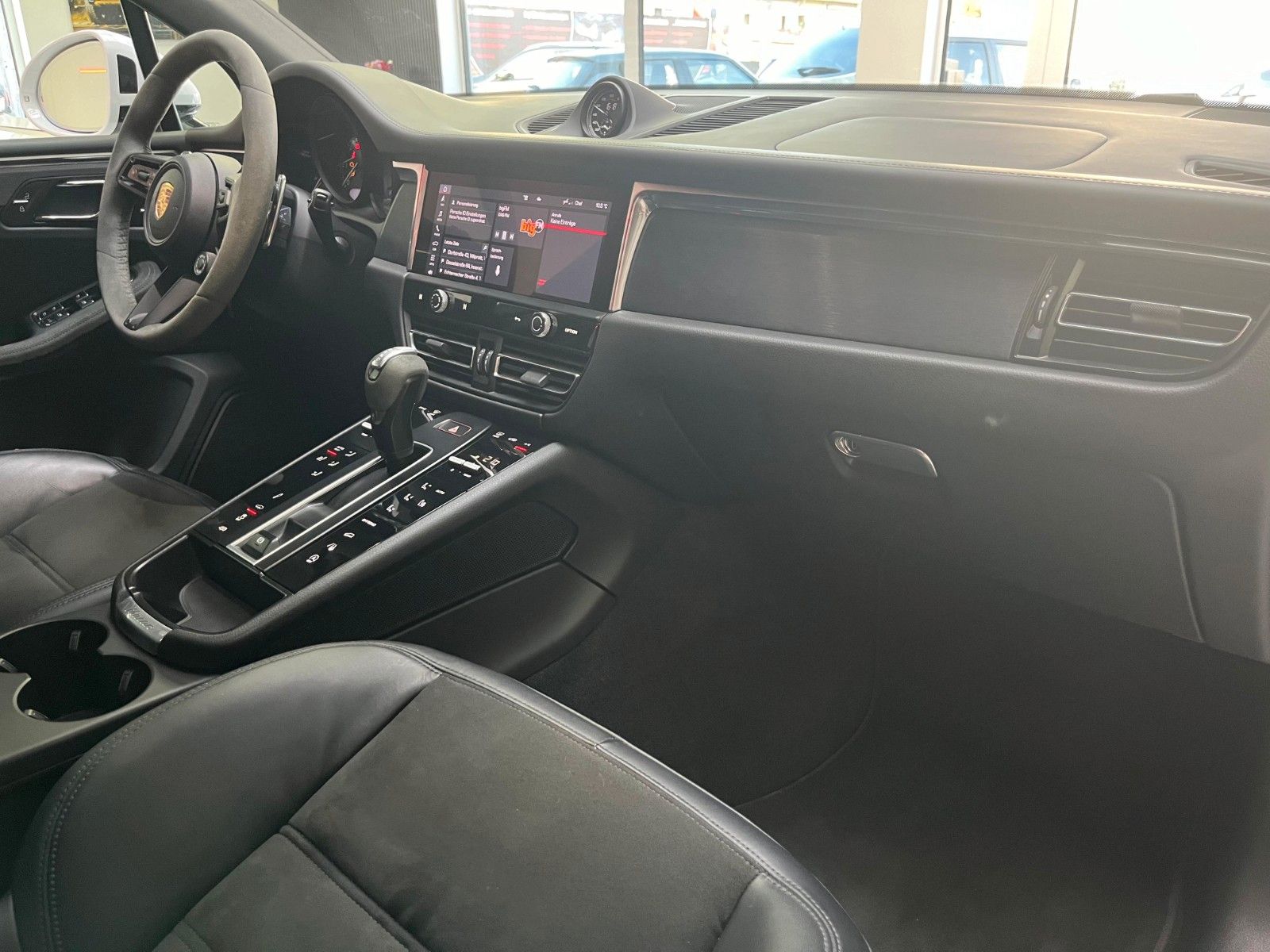 Fahrzeugabbildung Porsche Macan GTS*Chrono*Pano*360°*Luft*AHK*LED*Leder*