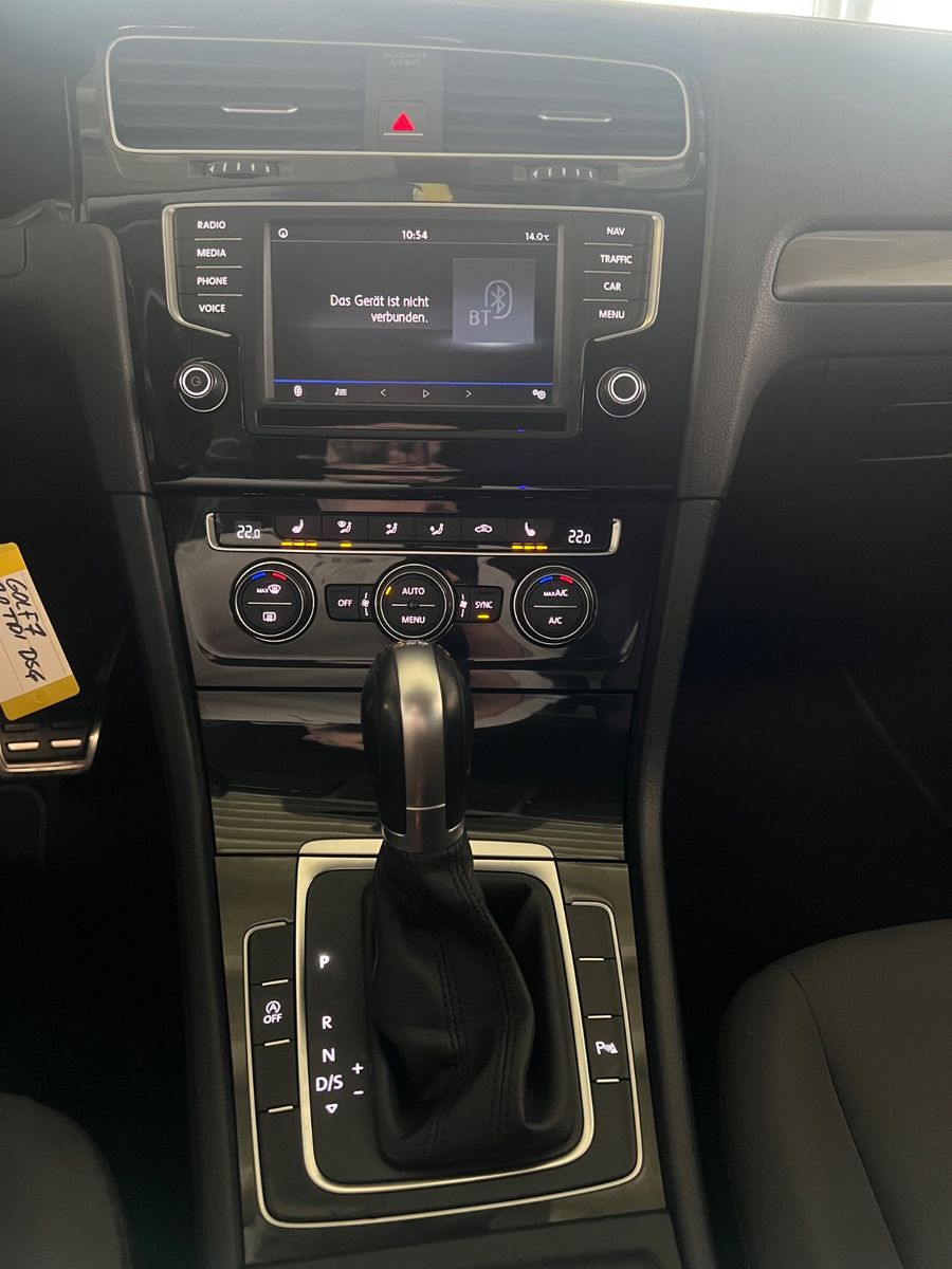 Fahrzeugabbildung Volkswagen Golf VII Lim. 2.0 TDI DSG Allstar *SCHECKHEFTG*