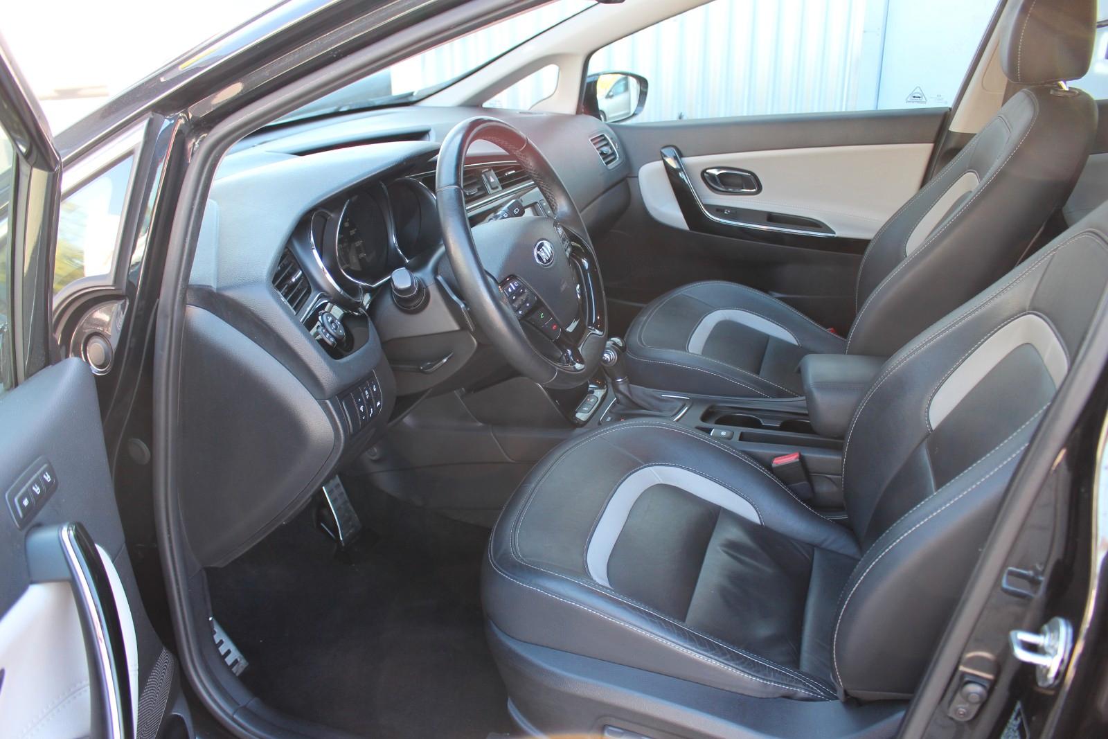Kia Ceed Sportswagon Platinum Edition Auto.+Navi+Pan