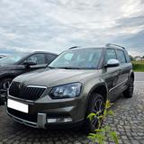 Skoda Yeti 2.0 TDI DSG 4x4 Adventure Adventure 1. Hand - Skoda Yeti: Grün
