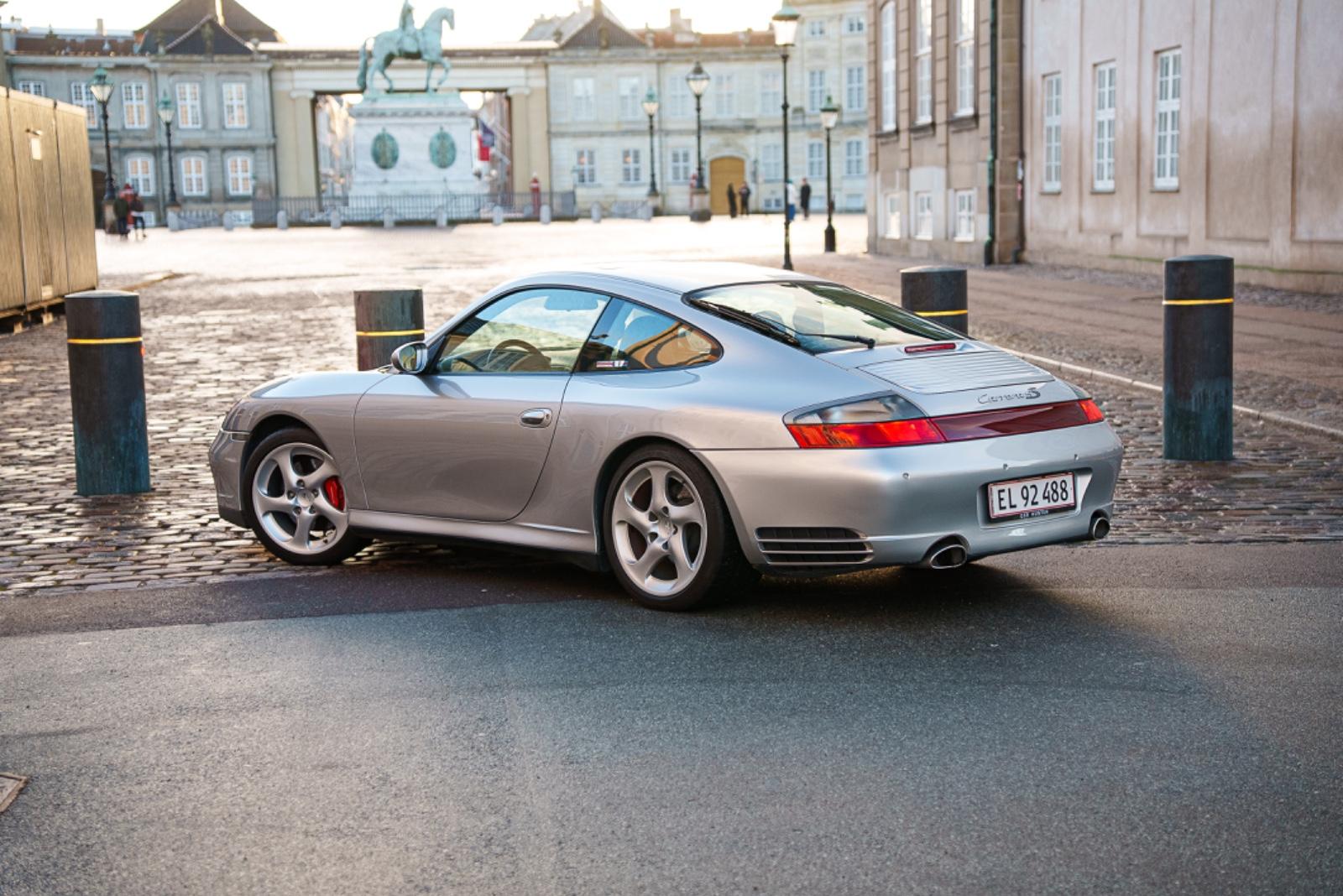 Porsche 996 Carrera 4S Coupé *Firstpaint*onlyPZservice*