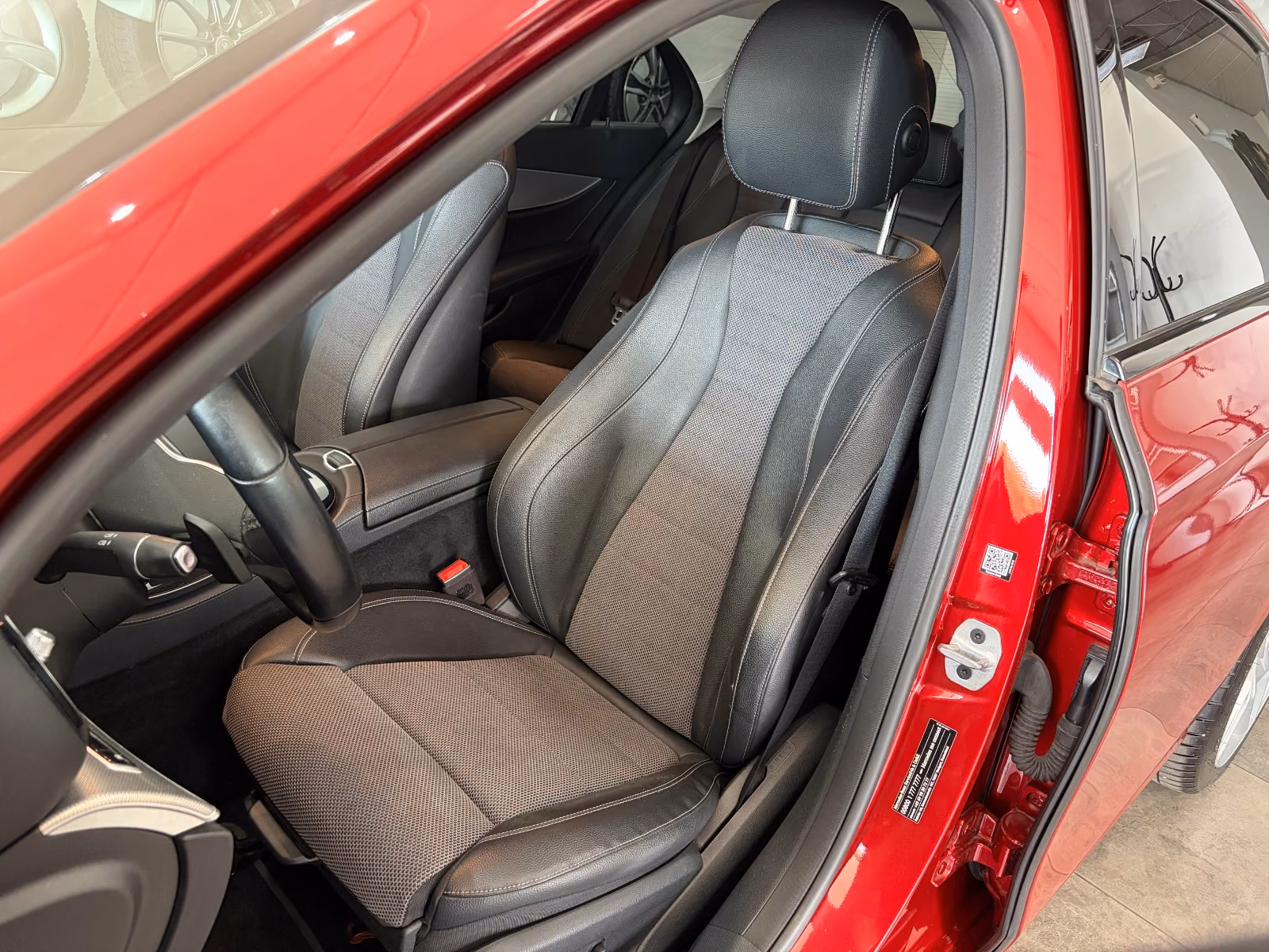 Mercedes-Benz E 200*Avantgarde*Multibeam*LED*AHK*Night*Kamera*