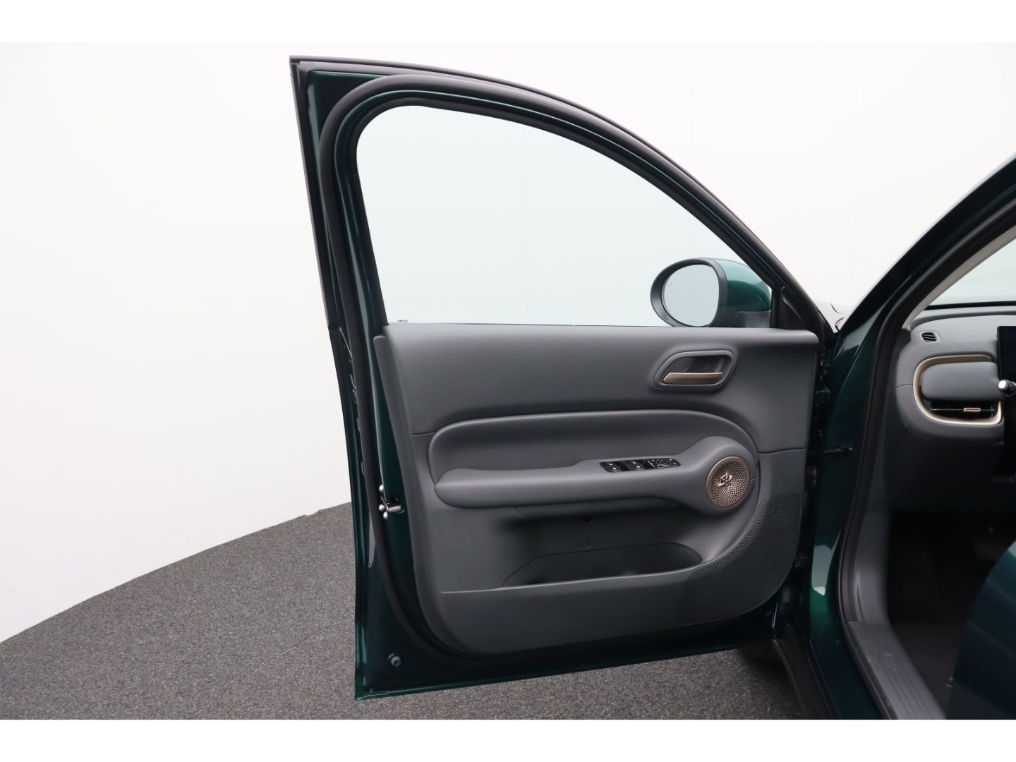 Fahrzeugabbildung GWM ORA 5 Hybrid Luxury Panorama elektr. Sitze
