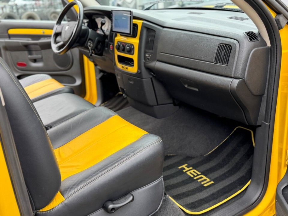 Fahrzeugabbildung Dodge RAM 5.7 V8 HEMI Single Cab ShortBed Rumble Bee